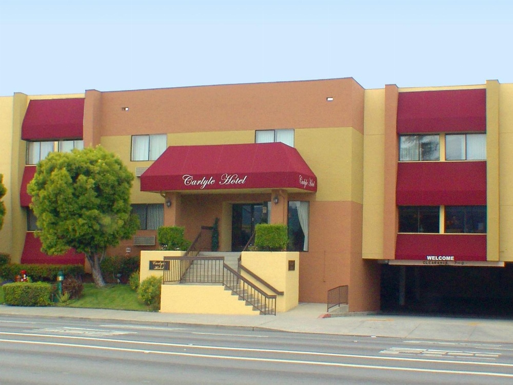 Carlyle Hotel Main image